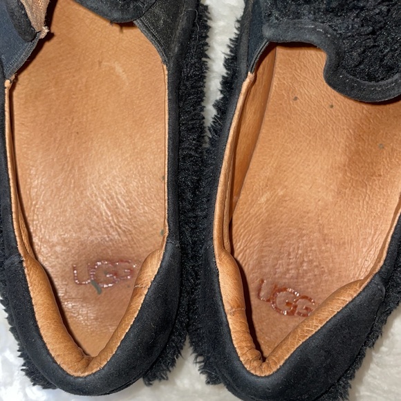 Ugg Ricci Faux-Fur Slip-on Sneakers, Size 8 - Picture 5 of 9